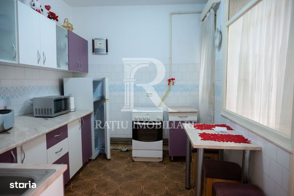 Apartament de colecție în centrul Marghitei | 4 camere | Garaj inclus