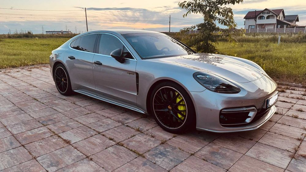 Porsche Panamera 4s Hybrid