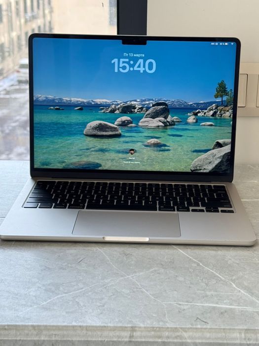 MacBook M3 ноутбук
