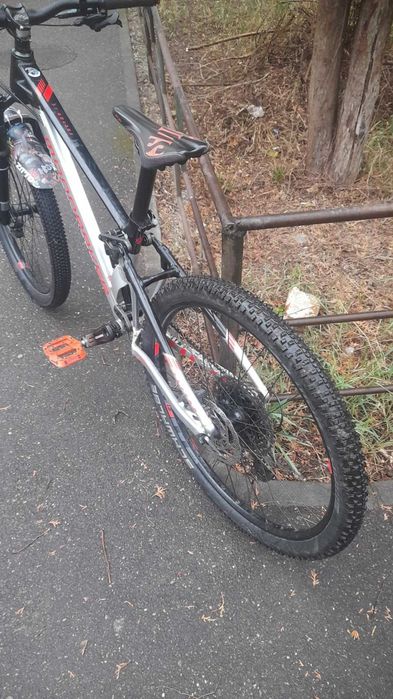 Vând bicicletă MODRAKER