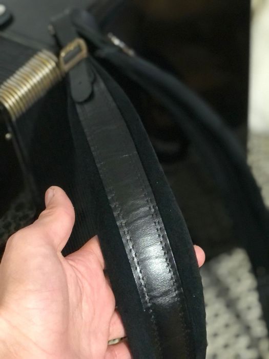 Vand acordeon 120 basi DELICA