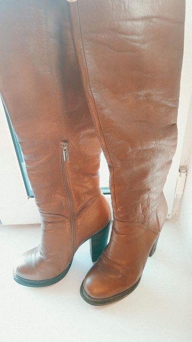 Продам зимние сапоги