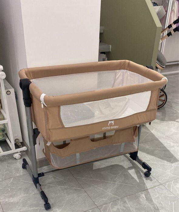 Детский прикроватный манеж