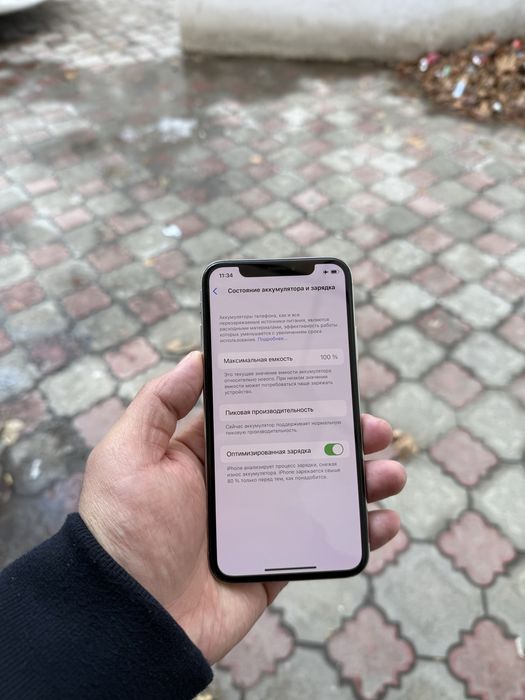 Iphone x ayfon x 64gb oq tel ideal sotiladi aybi yo face ishlidi