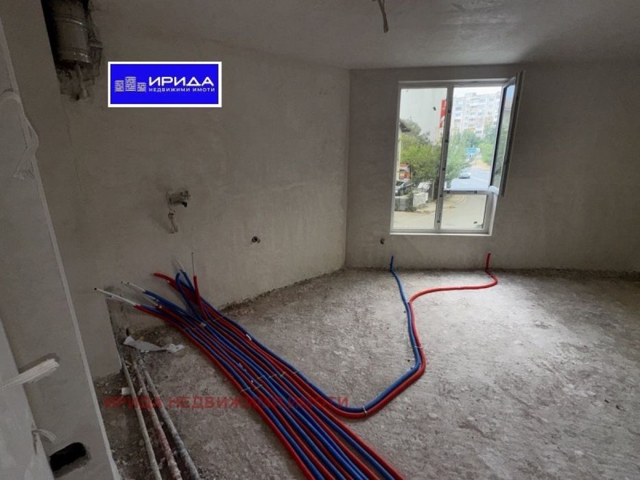 Просторен тристаен апартамент в Овча купел с АКТ 14!