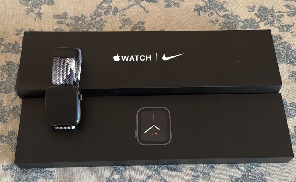 Айфон 15про 256гб в подарок эпл вотч часы