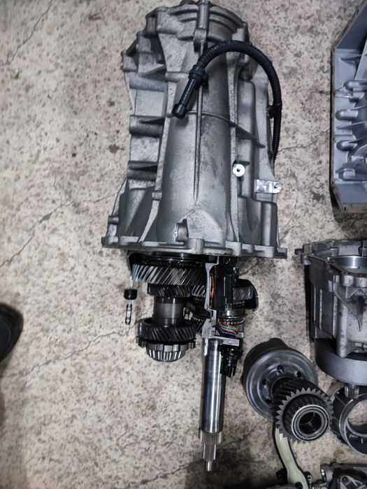 Автоматична скоростна кутия S tronik AUDI Q5 A5 A6 A4 на части