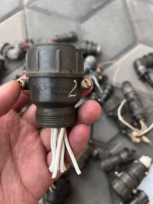 Принимаем радиодетали