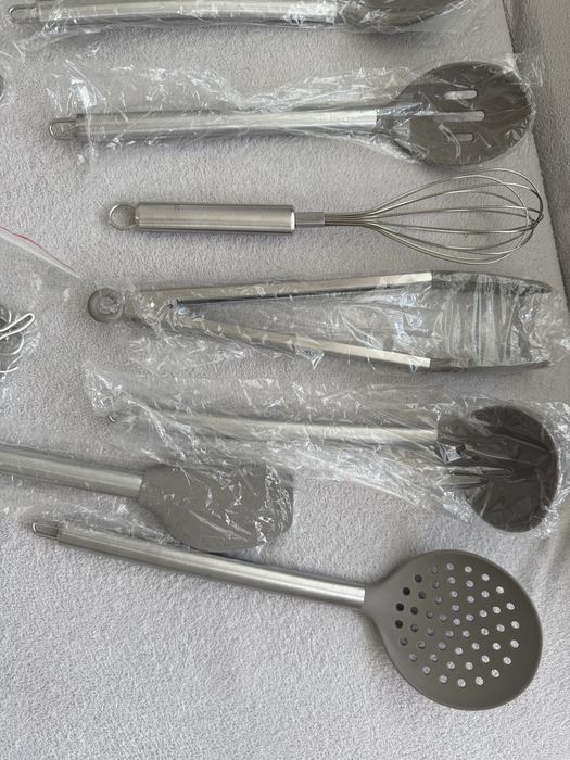 Set ustensile bucatarie noi