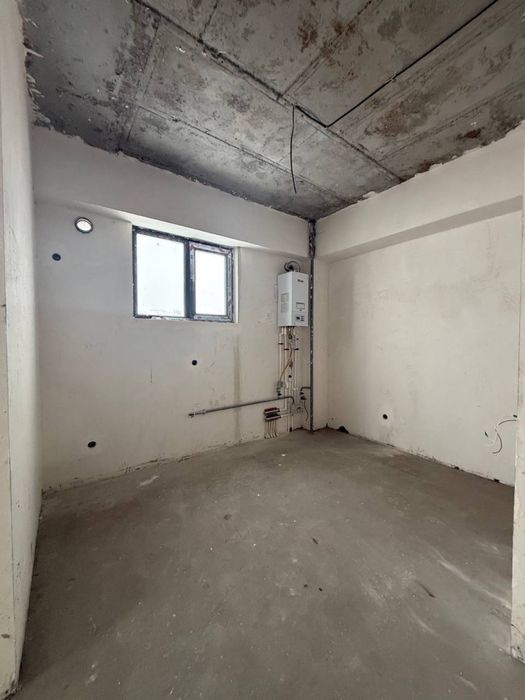 3/10/11 Буюк Ипак Йули Максим Горький метро Бий 72м2