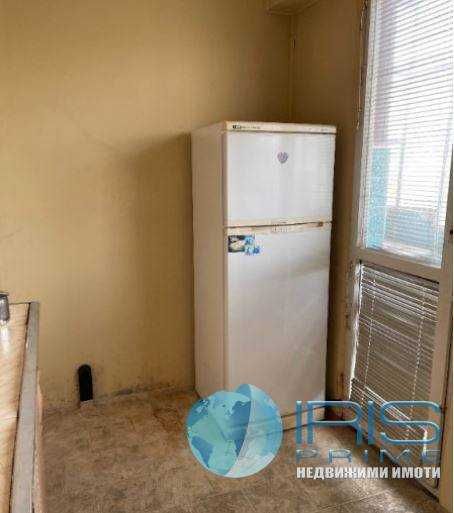 Продава се Двустаен апартамент в Шумен, Тракия - 59 кв.м за 1323 €/кв.м - Снимка #4