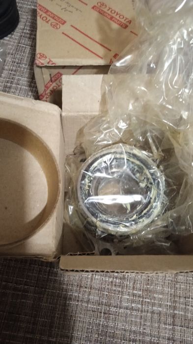 На Рав 4 запчасти