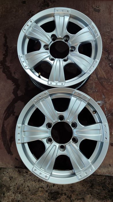 Продаю диски R16