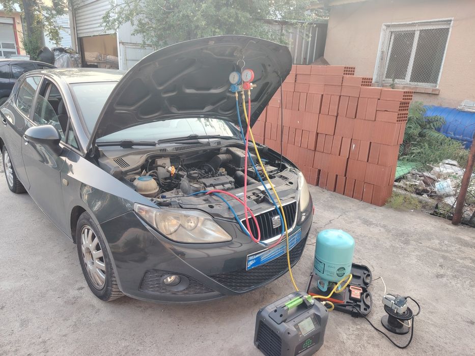 Зареждане на автоклиматици с фреон