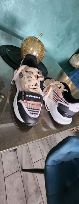 Vand set bernerry noi marimea l