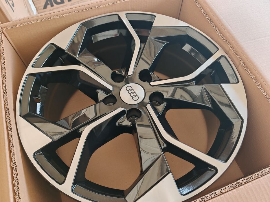 Vand jante de aliaj pentru Audi pe 18 marca rc wheels model 665