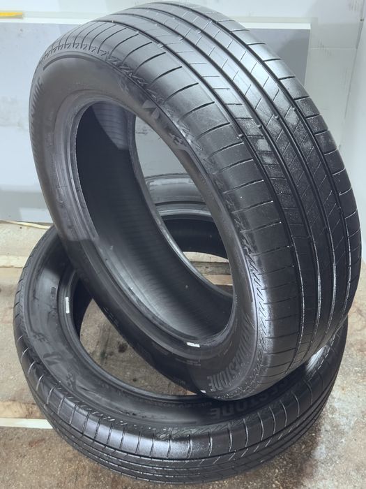 O buc 235/55R19 Bridgestone 2022 6.3mm