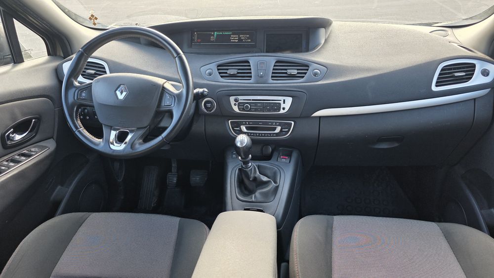 RENAULT Grand Scenic 2013 — imagine 4