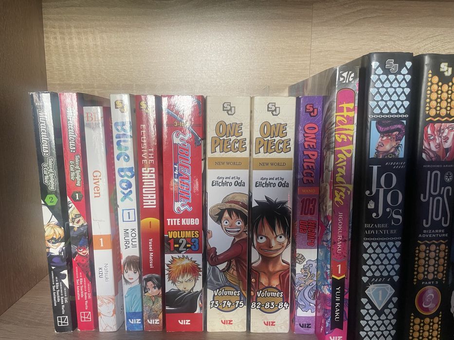 Manga Dr. stone, edens zero, one piece