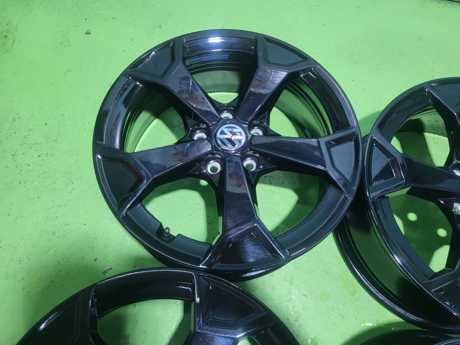 17 5x112  Vw Passat Tiguan Touran Caddy Golf лети джанти 5х112