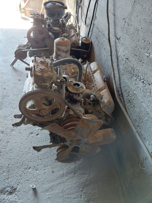 Мотор зил 3-штук