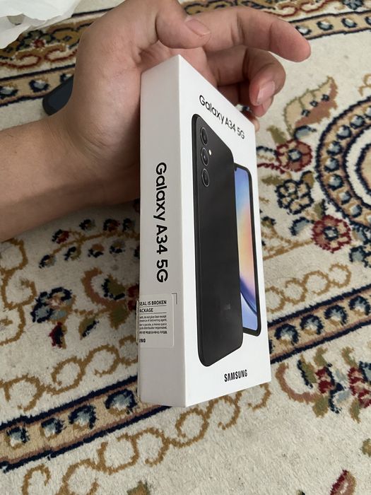 Samsung a34 5g.