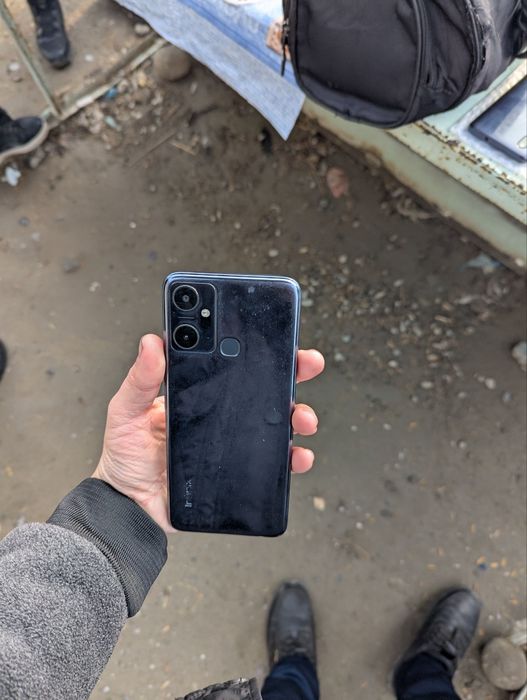 Tel qlila olxdan yozmela Realme c25y 4/128gb infinix smart 6 plus 64gb