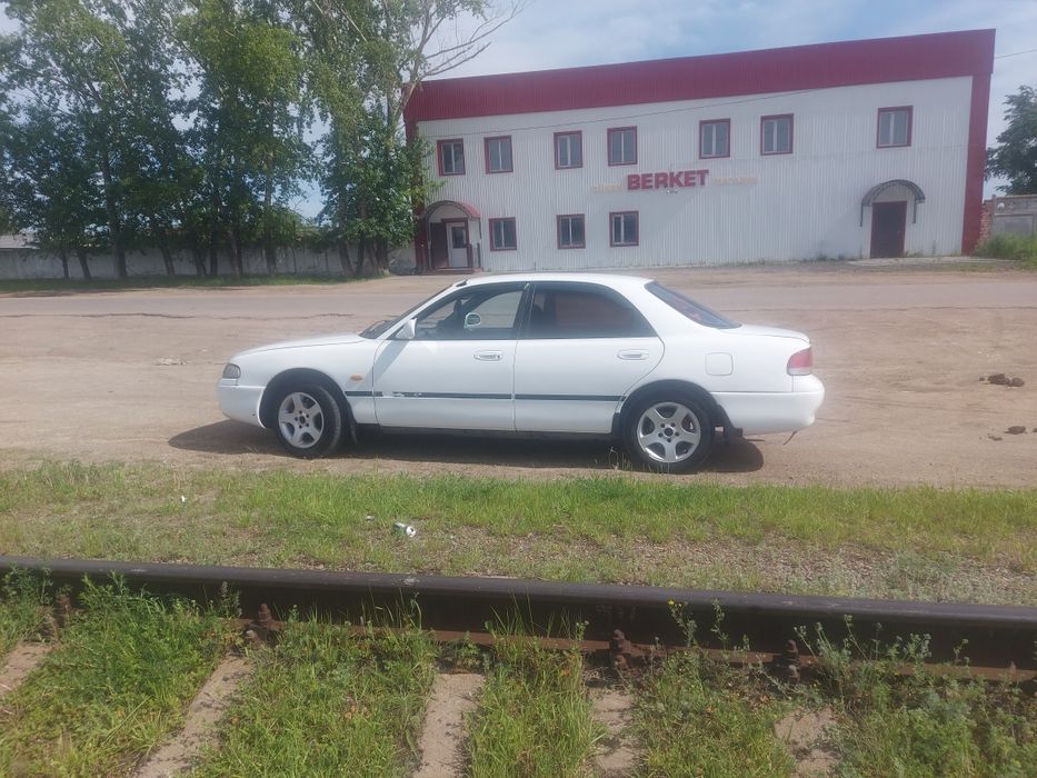 Продам мазду кронос