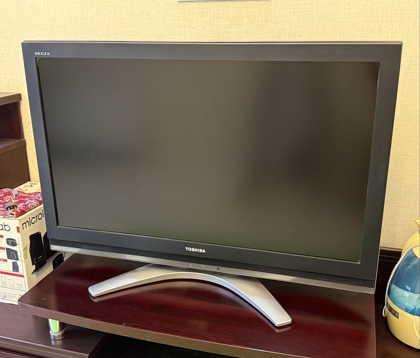 Телевизор Toshiba сотилади