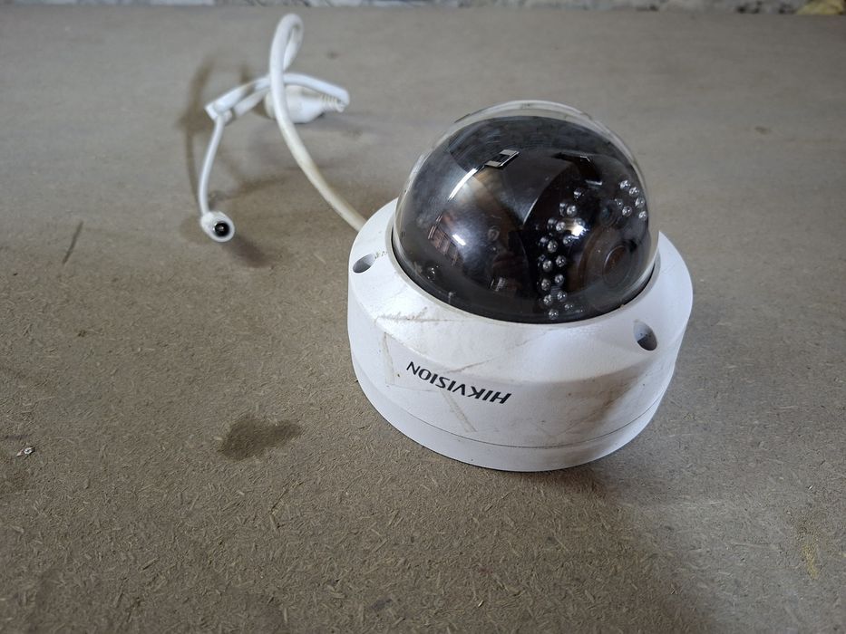 Продам IP камеры Hikvision