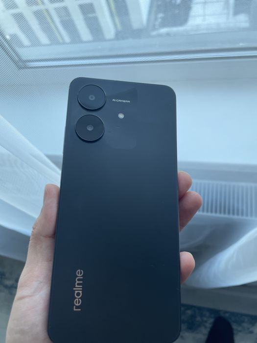 Realme Not 60 телефон