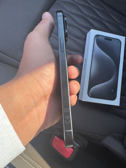 Продам Iphone 15 pro max