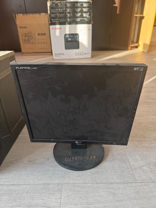 Продам мониторы, процессоры и принтеры