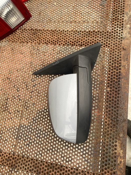 Дясно огледало за опел мерива а
