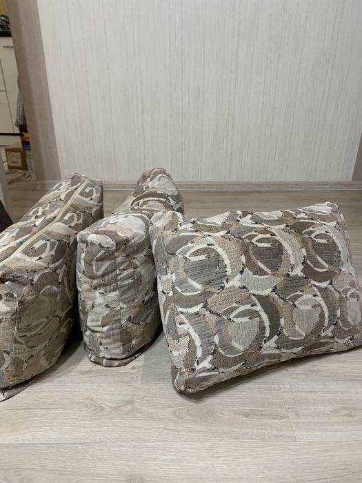 Подушки для дивана