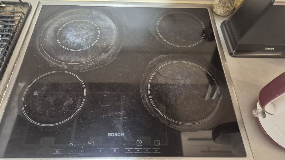 Фурна Bosch / керамичен котлон Bosch 60 см