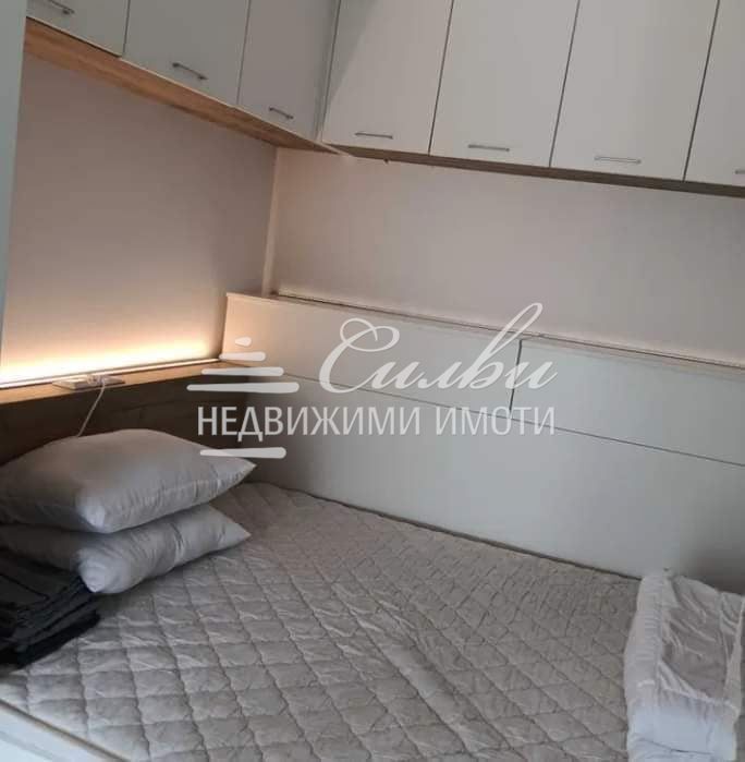 Дава се под наем Двустаен апартамент в Шумен, Център - 60 кв.м за 331.5 € - Снимка #3