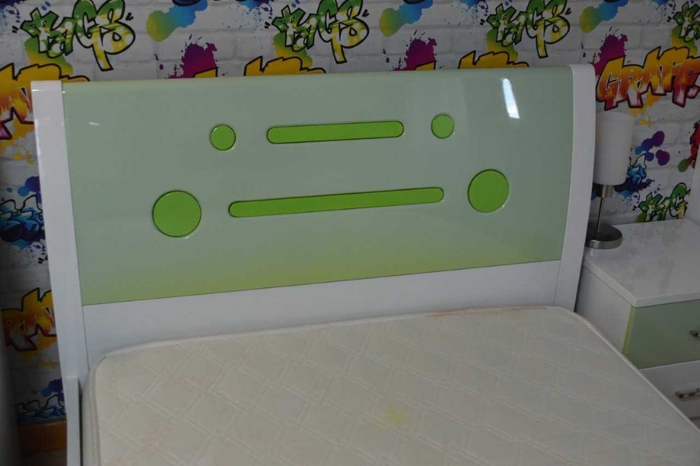 Set mobila premium camera copil tineret (dulap, pat cu sertare + saltea dormeo si noptiera)