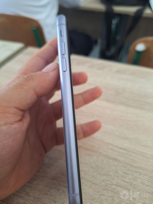 Apple iPhone 11 64GB sotiladi
