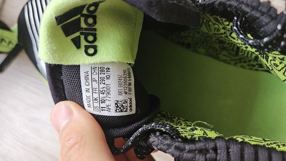 Баскетбольные кроссовки Adidas