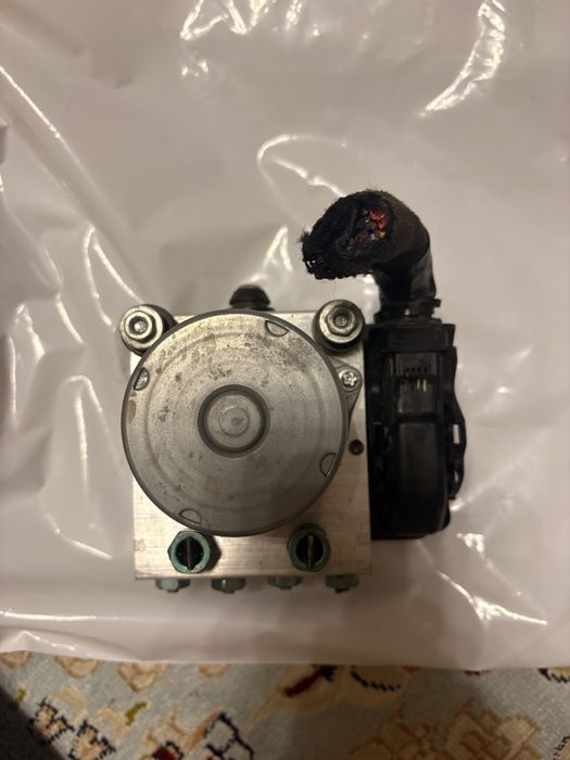 Продается блок АБС шевроле малибу 2