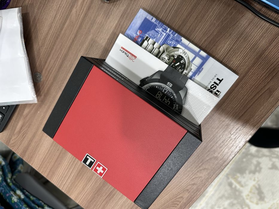 Часы Tissot наручные