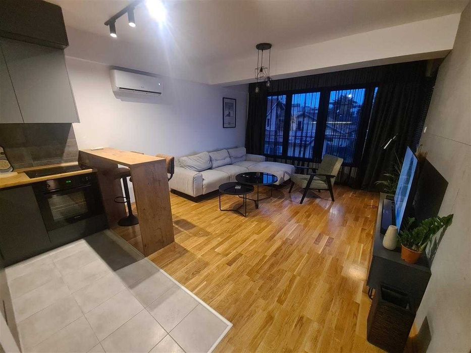 Дава се под наем Двустаен апартамент в София, Младост 1 - 64 кв.м за 459 € - Снимка #1