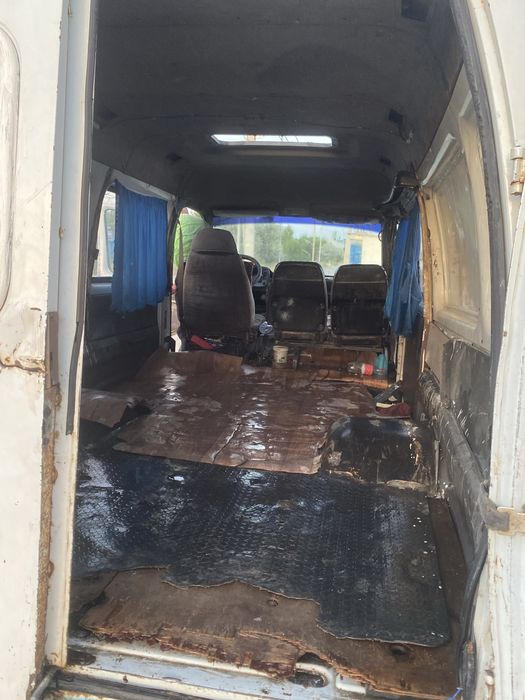 Газел грузопассажирски 2001