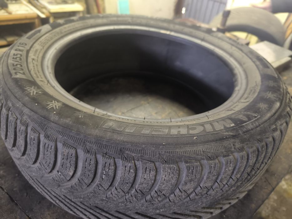 Зимни гуми MICHELIN 205/55 R 16, 4 бр.