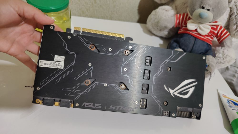 Видеокарта Asus GTX 1070-8G