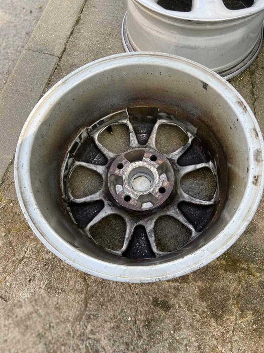 Джанти Fondmetal 15-ки използвани