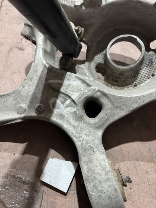 Заден десен шенкел+ амортесьор Ford Mustang GT 2018+