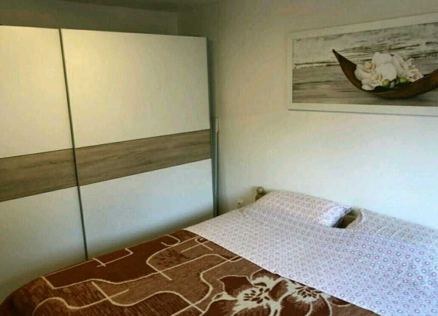 Дава се под наем Тристаен апартамент в Пловдив, Изгрев - 90 кв.м за 362.1 € - Снимка #3