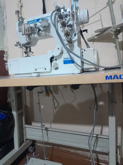 MAQI Rashma tikuv mashinasi sotiladi avtomat